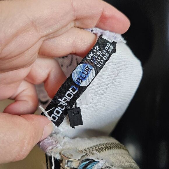 NWT Boohoo Blue Patchwork Denim Bralette Crop Top - Picture 7 of 9